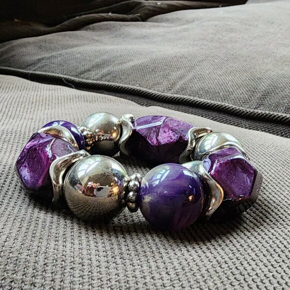 Claire's Purple/Silver Chunky Retro 80s Stretch Bracelet - Picture 15 of 16